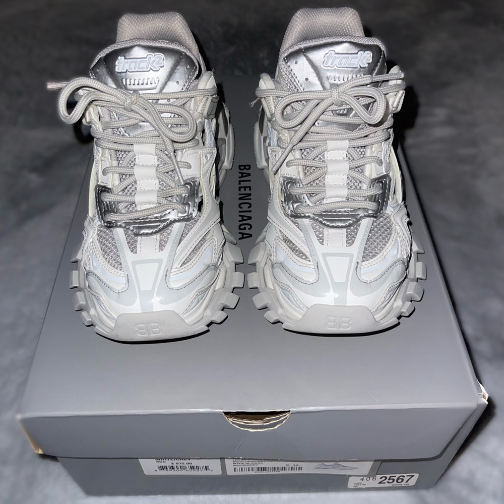 Balenciaga Track 2 Sneakers 🤍
